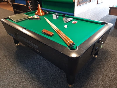 Bent u op zoek naar een pooltafel, nieuw of tweedehands? Bekijk het aanbod van deze specialist